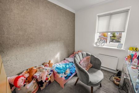 2 bedroom terraced house to rent - Photo 4