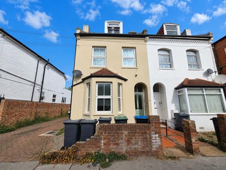 Fernham Road, Thornton Heath CR7, London - Photo 5