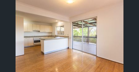 Three bedroom home in walking distance to Nelson Bay CBD - Photo 2