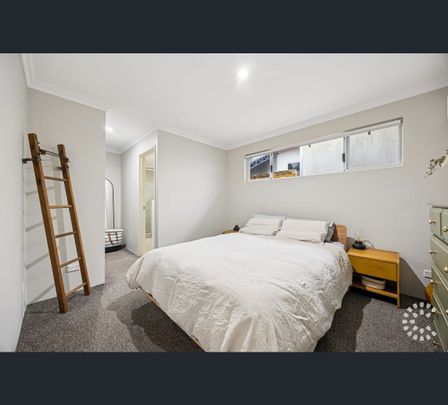27A Collick Street, Hilton, WA 6163 - Photo 1