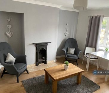 1 bedroom in a house share to rent - Photo 4