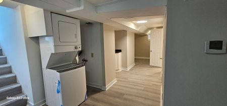 For Lease - 46 Walter Avenue Unit# B, Newmarket, Ontario - Photo 4