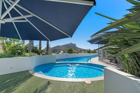 Stylish Inner-City Apartment in the Heart of Townsville - Photo 2