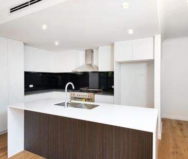 Stylish, Spacious & Perfectly Positioned – Your Ideal Family Home A... - Photo 3