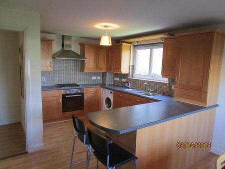 2 bedroom flat to rent - Photo 5