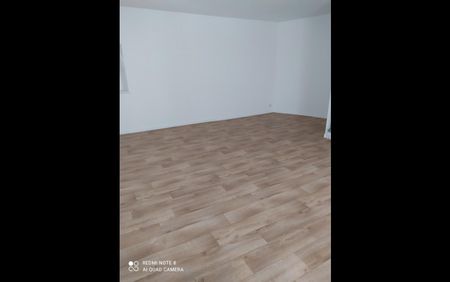 Location Appartement 3 pièces 60 m² Ingrandes - Photo 2