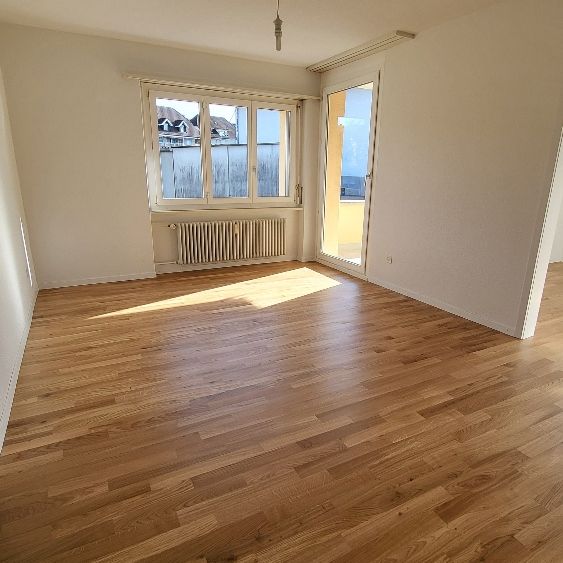 schöne 3-Zimmer-Wohnung mit sonnigem Balkon - Photo 1