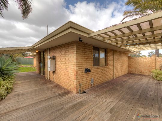 14a Emanuel Court, Marangaroo WA 6064 - Photo 1