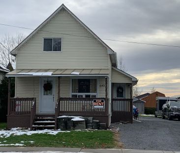 For Lease - 645 St Isidore Street Unit# B, Casselman, Ontario - Photo 4