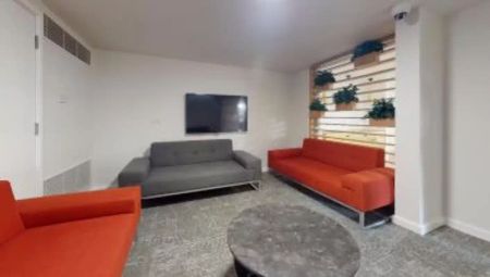 Gold En Suite - Photo 2