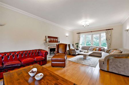 A four bedroom detached bungalow to rent close to Wash Common in Newbury. - Photo 4