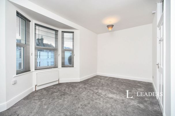 1 bedroom apartment to rent Queens Park Road, First Floor Flat, Brighton, BN2 - Photo 1