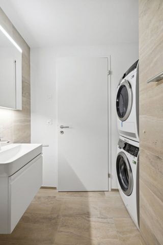 Modern Living in the City Center - Photo 4