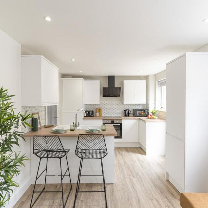 4 bedroom terraced house to rent - Photo 1