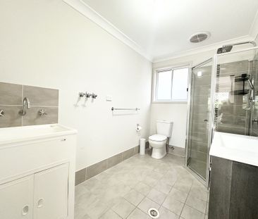 Modern Comfort in a Quiet Airds Locale - Photo 5