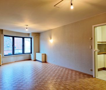 Lichtrijk appartement met terras in de Boelare te Eeklo! - Foto 5