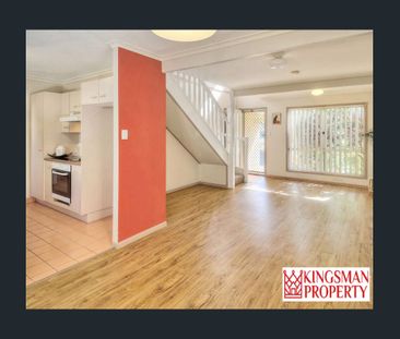 Well Presented Townhouse - Photo 3