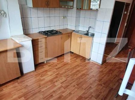 Apartament spatios, 1 camera, 40 mp, zona Izlazului - Photo 2