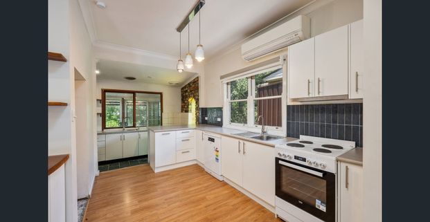 3 Bed | 1 Bath - Photo 1