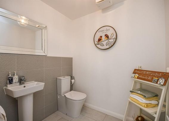 3 bedroom detached house to rent - Photo 1