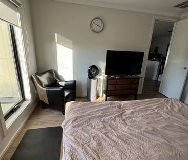 Sunbury - Photo 3