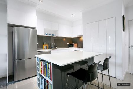 Executive Apartment in Ultra Convenient Position - Photo 2