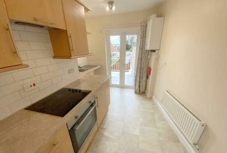 2 bedroom flat to rent - Photo 5