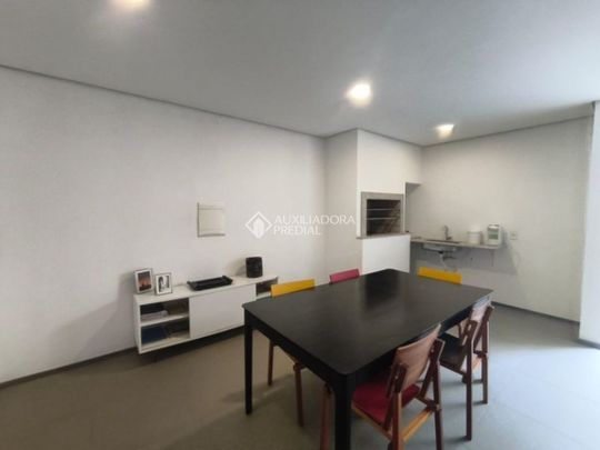 Apartamento com 1 quarto e 36m² para alugar em Menino Deus, Porto Alegre. - Foto 1