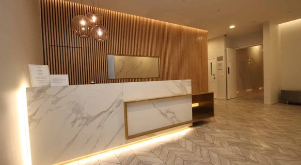 SUNNY "PARKSIDE" STUDIO APARTMENT - Photo 1