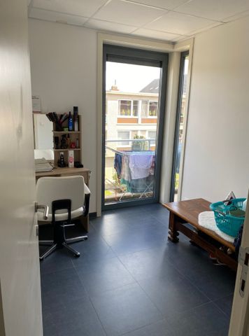 Appartement te huur in Sint-Amandsberg - Photo 4