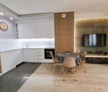 Ślężna, Krzyki, Wrocław - Zdjęcie 1