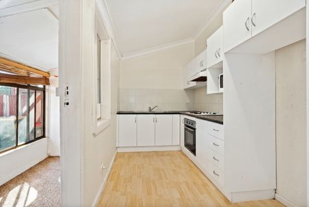 19 Third Avenue - Photo 2