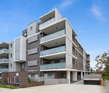 One Bedroom Apartment Plus Study in Ideal Location - Photo 5