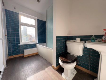 3 bedroom terraced house to rent - Photo 4