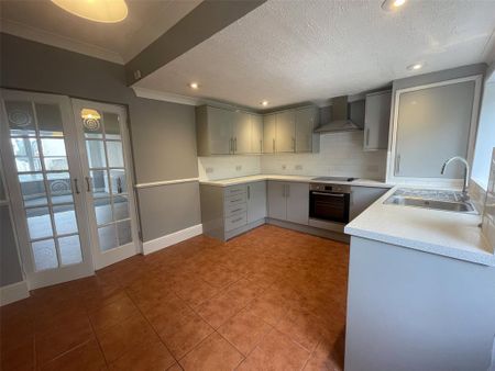 3 bedroom terraced house to rent - Photo 4