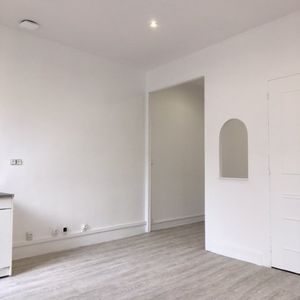 Studio A Louer - Lyon 3eme Arrondissement - 29.79 M2 - Photo 2