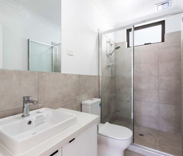 Stylish & Low-Maintenance Living in Sydenham - Photo 4