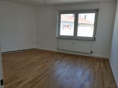 Lichtdurchflutete 3-Zi.-Wohnung im Herzen der Stadt Pforzheim -Sedansplatz - Foto 2