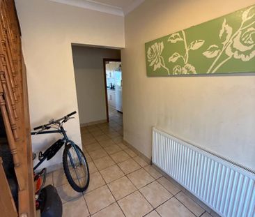 1 bedroom semi-detached house to rent - Photo 2