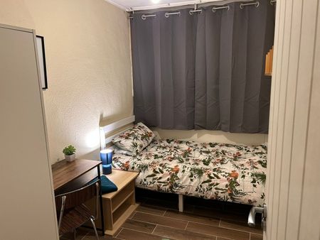 5 Bed Semi-Detached House, Laverstoke Gardens, SW15 - Photo 3