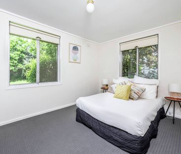 5 Shiers Place, Scullin ACT 2614 - House For Rent | Domain - Photo 1