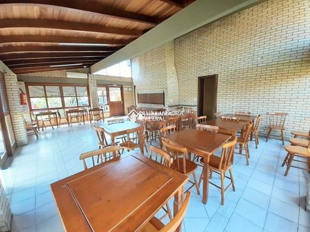 Casa com 2 quartos e 80m² para alugar em Hípica, Porto Alegre. - Foto 2