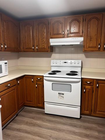 For Lease - 29 Moeller Court, Toronto, Ontario - Photo 4