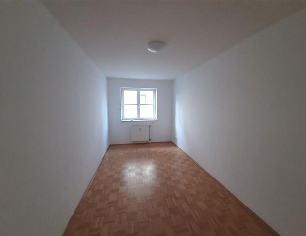 Helle 3 Zimmer - Erdgeschoßwohnung mit kleiner Süd-Westterasse - Foto 1