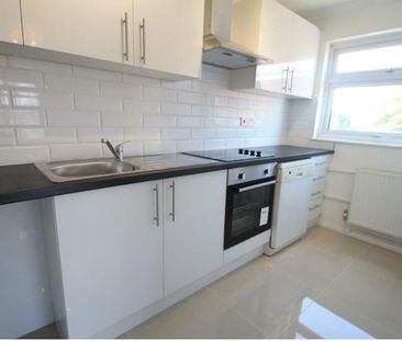 2 Bed Flat, The Larches, LU2 - Photo 4