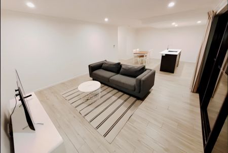 2 bed 1 bath - Photo 2