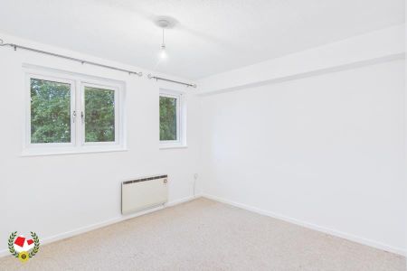 Oakridge Close, Abbeymead, Gloucester - Photo 5