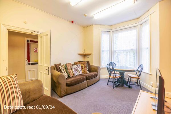 48, Heslington Road - Photo 1