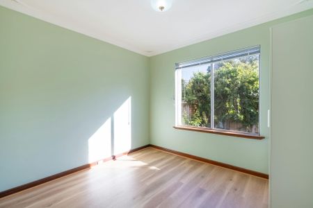 16 Kingdon Street - Photo 2