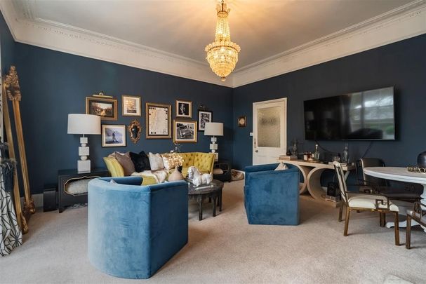 3 bedroom apartment to rent - Photo 1